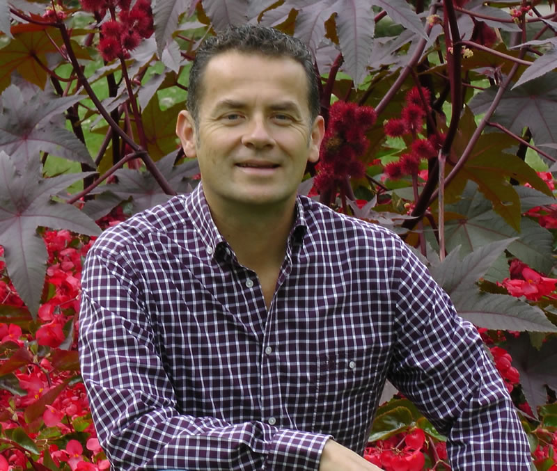 Dr Christian van Nieuwerburgh, is International Keynote Speaker at an Educational Coaching Symposium